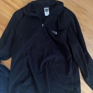 North Face Black Fuzzy Quarter Zip Sweatshirt